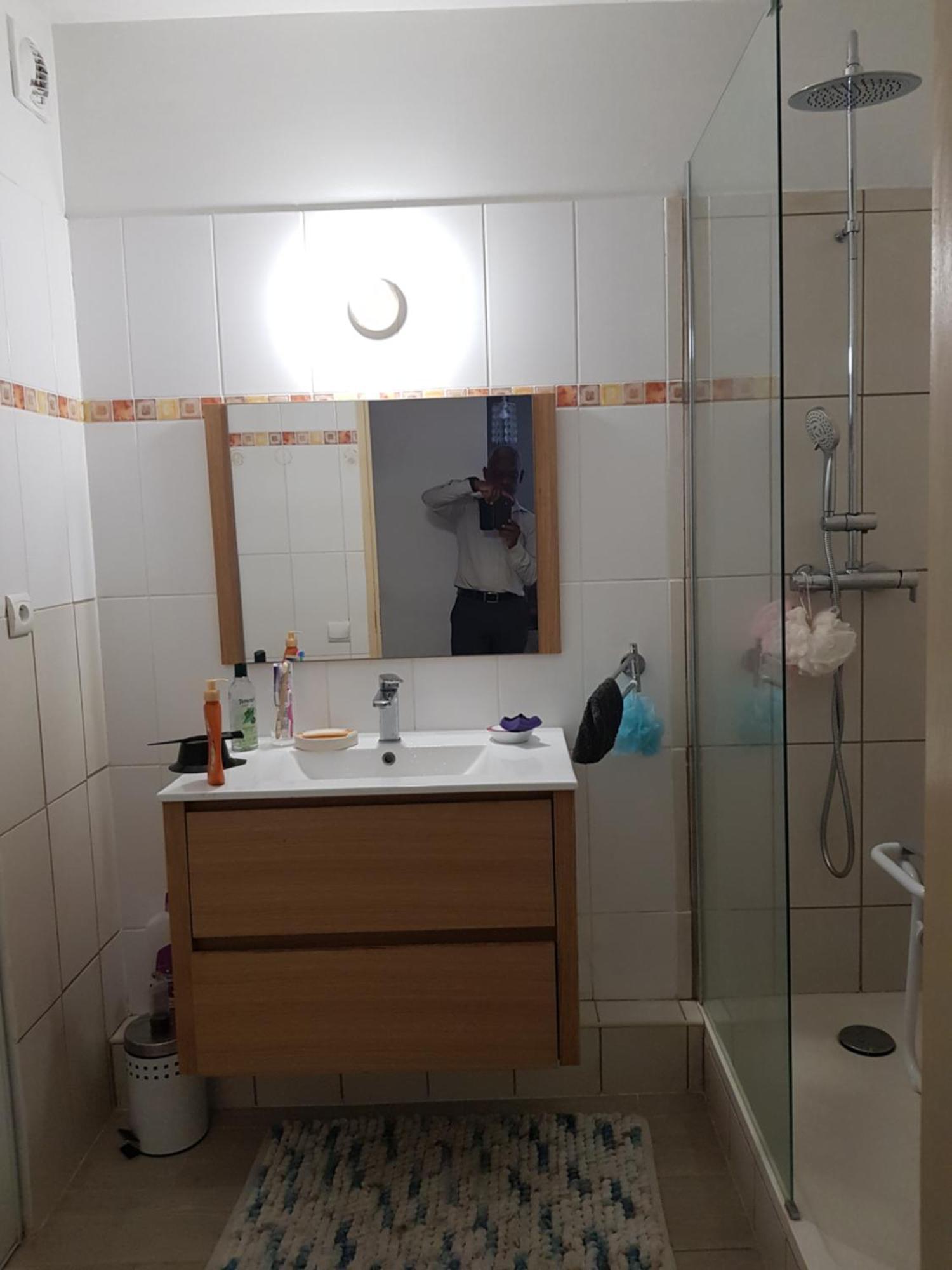 T3 Dans Residence Bon Standing Tres Proche Centre Ville Saint Denis Exteriör bild